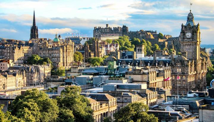 Edinburgh-skyline
