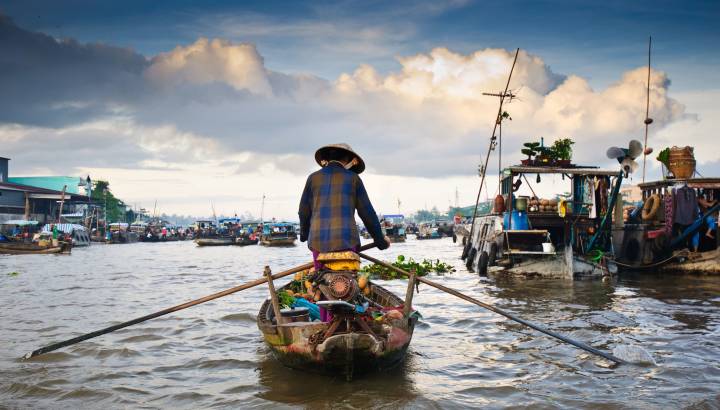 Halong Bay or Mekong Delta: Vending on the Delta