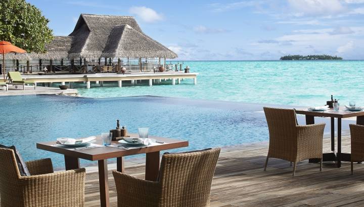 relaxation maldives tour
