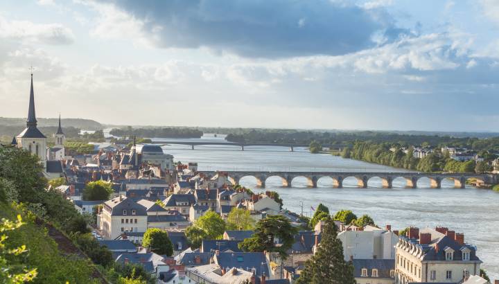 chateaux of the loire