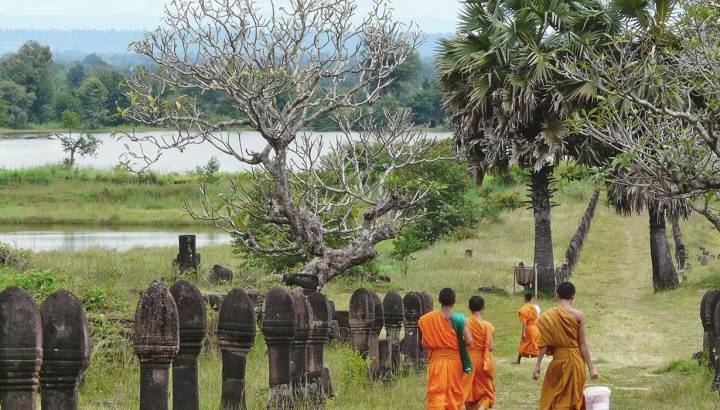 Mönche in Roben (Laos)