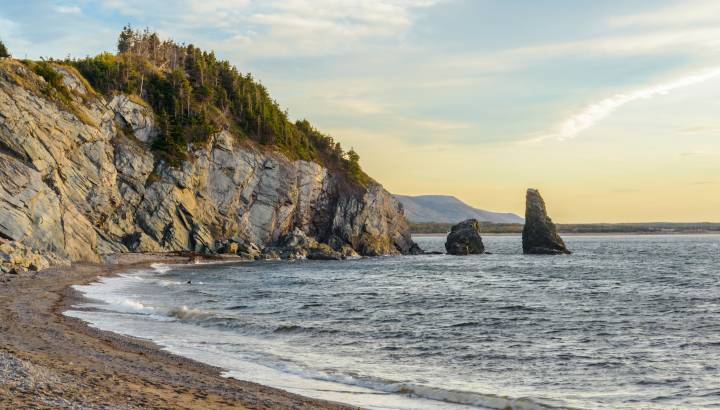 Strand an der Panoramastrasse Cabot Trail auf Cape Breton, Nova Scotia, Kanada