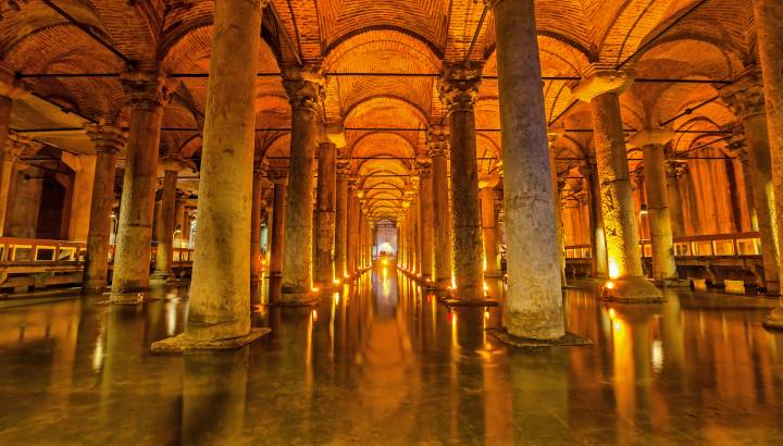 The Basilica Cistern - underground water reservoir build by Emperor Justinianus in 6th century, Istanbul, Turkey