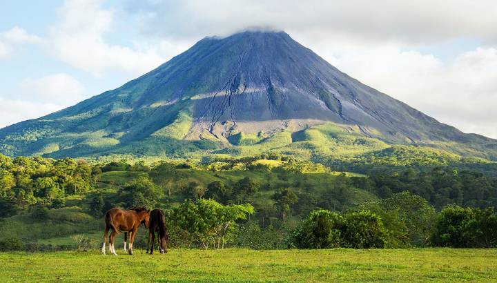 Arenal volcano. Enchanting Travels Costa Rica Tours