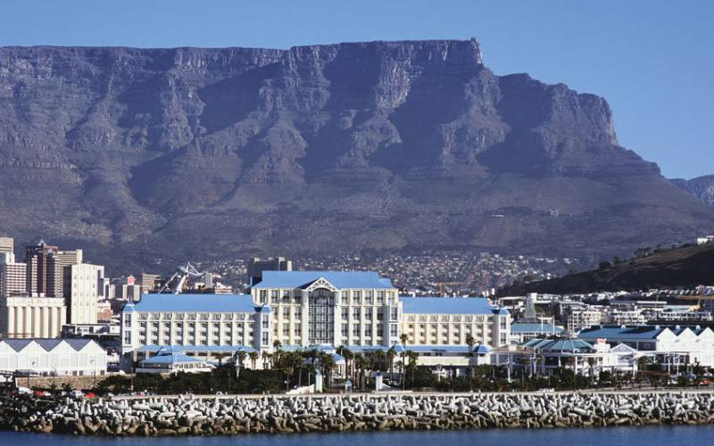 7 Luxury Hotels For Couples