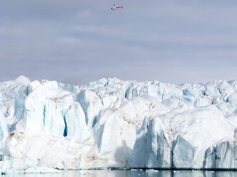 Flightseeing opportunities in the Arctic - photo credit: Bart Sears