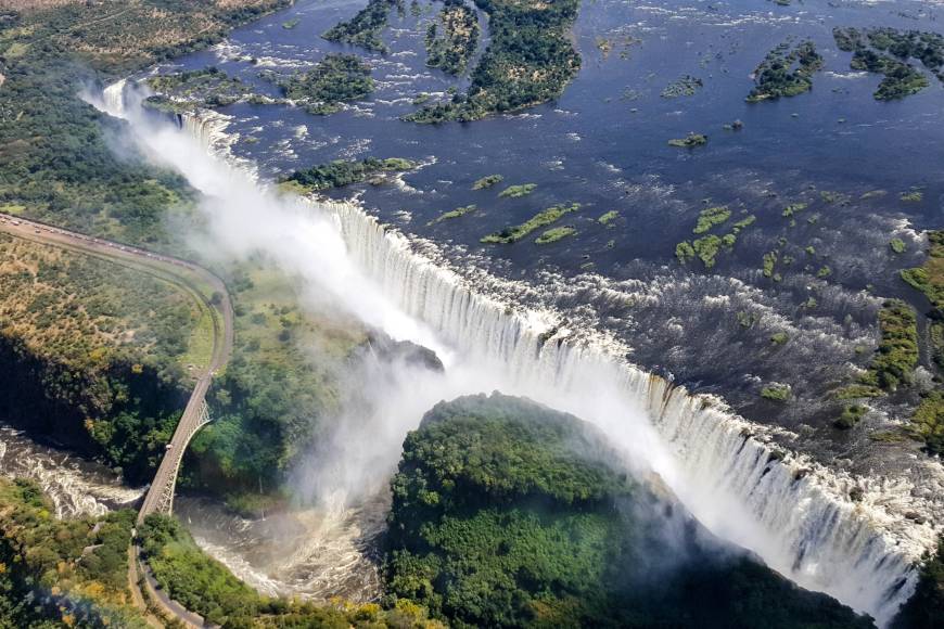 Zimbabwe Tours 2022/2023 | Zimbabwe Trips | Zimbabwe Holidays | Exodus