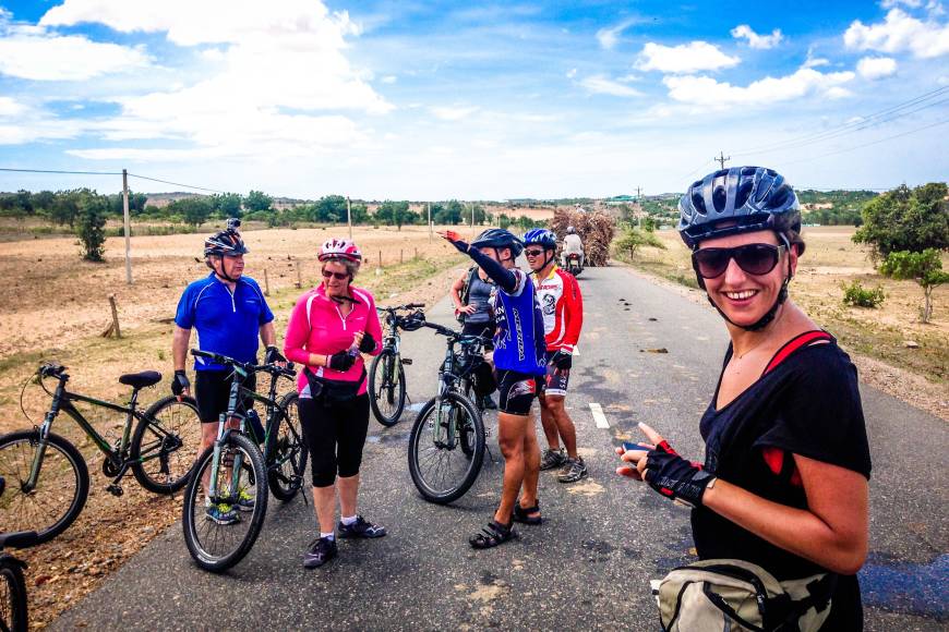 world expeditions cycling tours