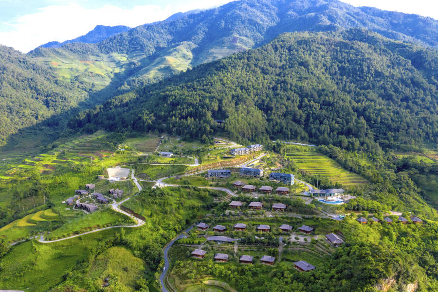 Signature Vietnam | In Fabric & Folklore