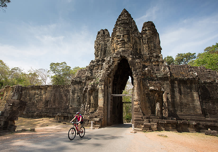 Cyclists, Angkor