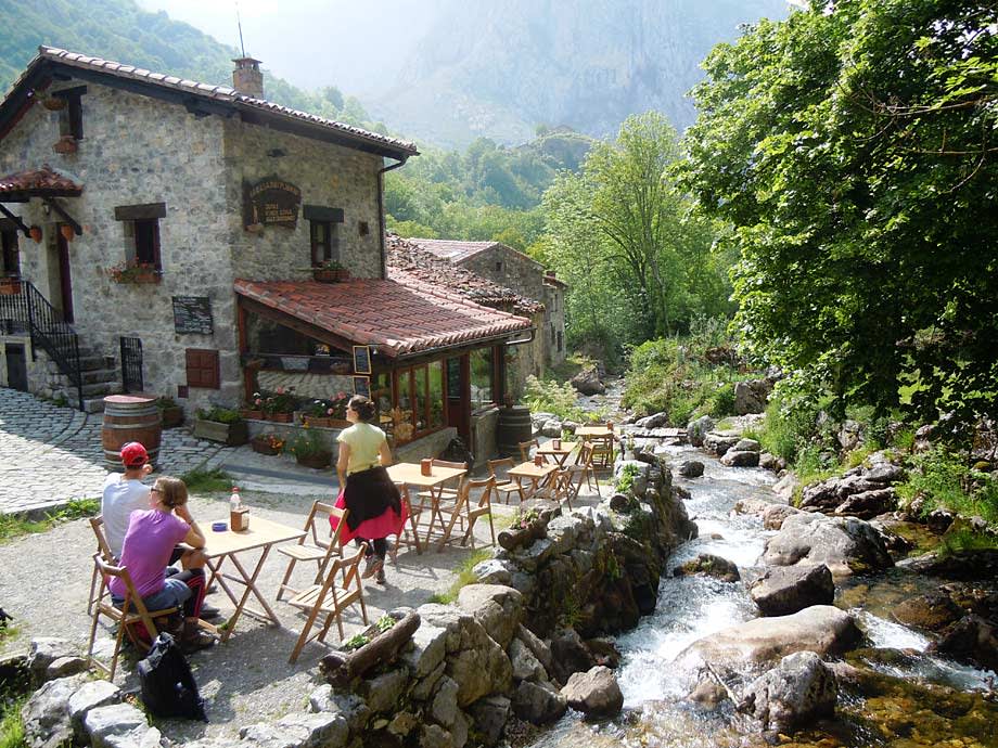 Reasons to go Picos de Europa Hiking