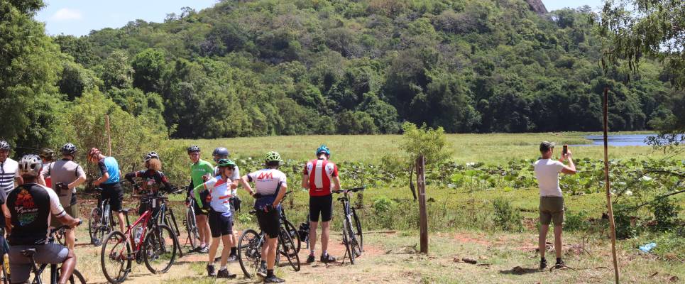 Cycle the Back Roads of Sri Lanka
