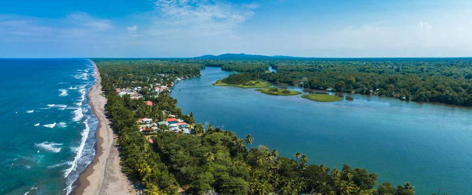 Discover Costa Rica – Coastal Edition