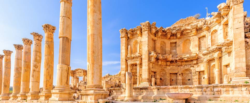 Petra & Wadi Rum by Bike