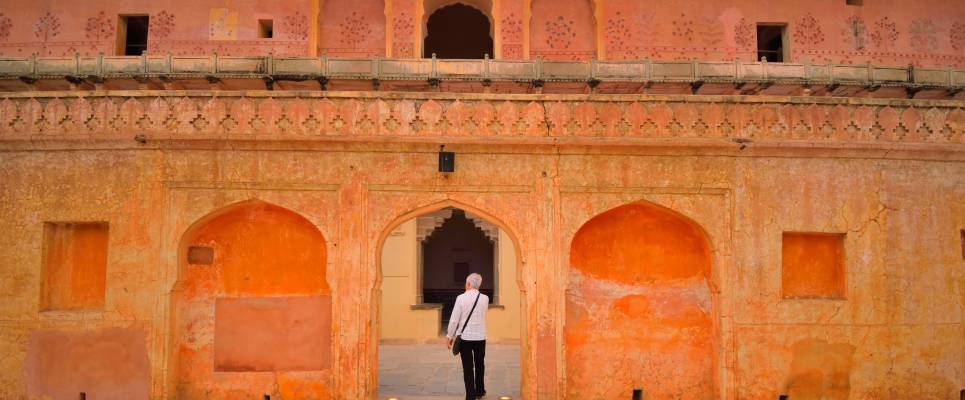 India’s Taj Mahal and Tigers – Premium Adventure