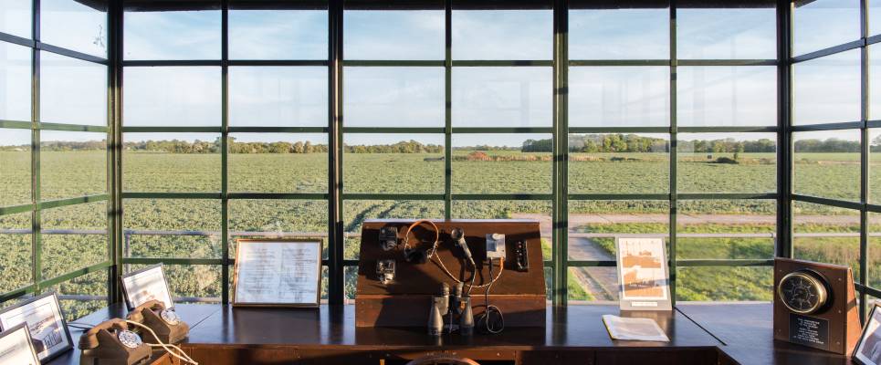 Cambridge to Oxford: WWII & Colleges – Private Group Adventure