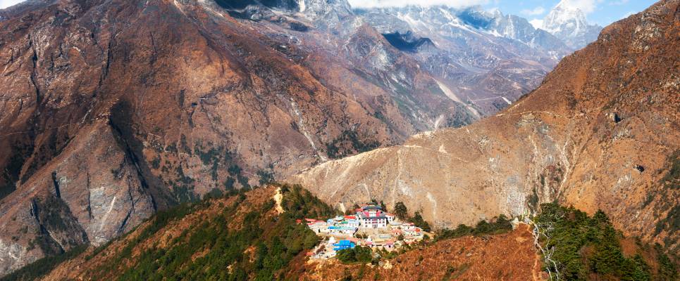 Everest Treks in Comfort