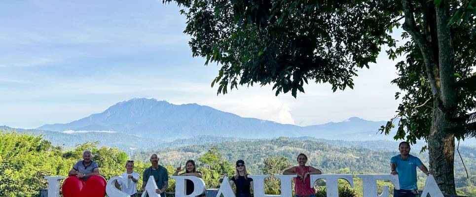 Borneo Wildlife Discoverer