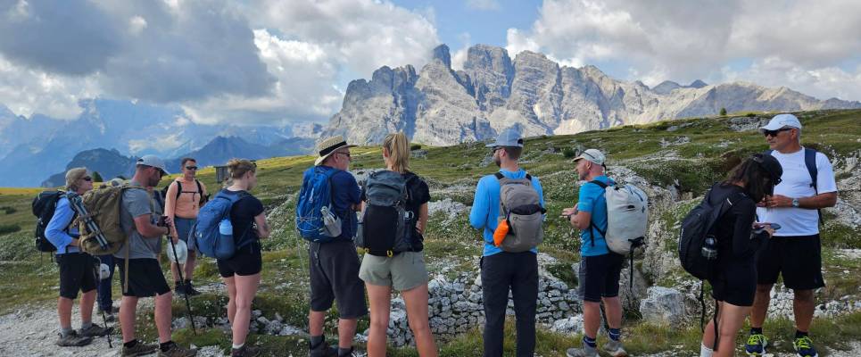 Classic Dolomites Hikes – Premium Adventure