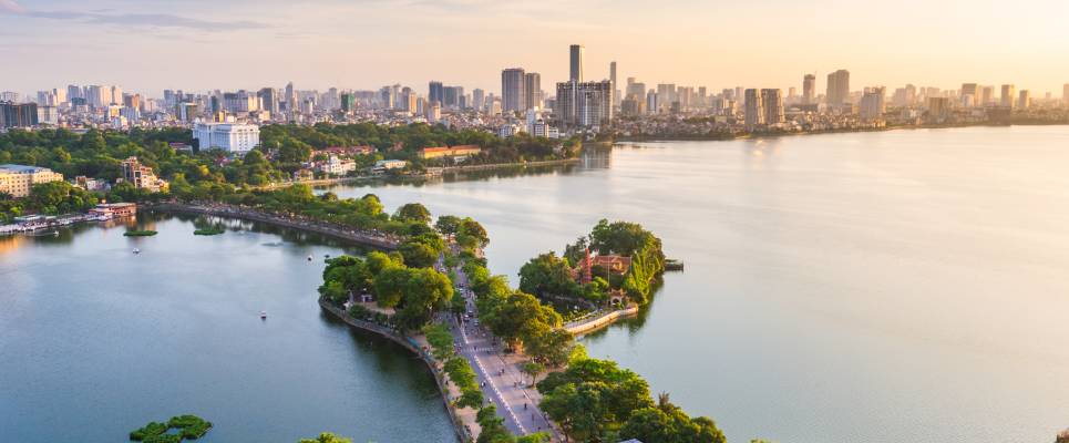 Vietnam & Angkor – Premium Adventure