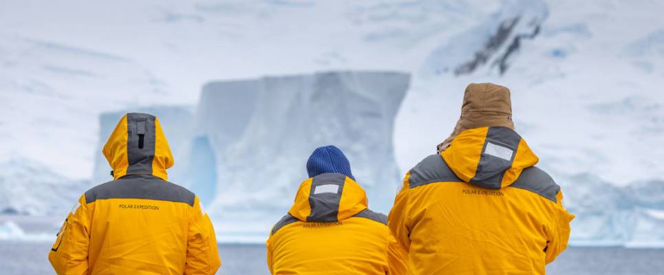 Antarctica by Helicopter: Crossing the Circle and the Peninsula