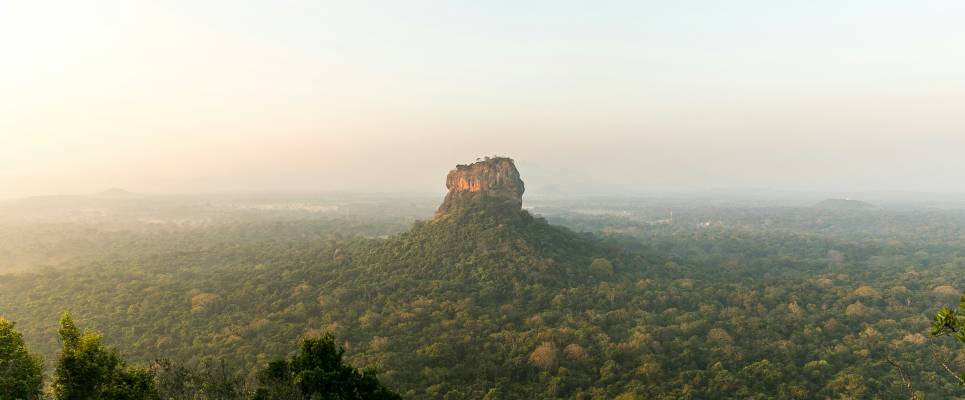 Signature Sri Lanka | The Island of Serendipity