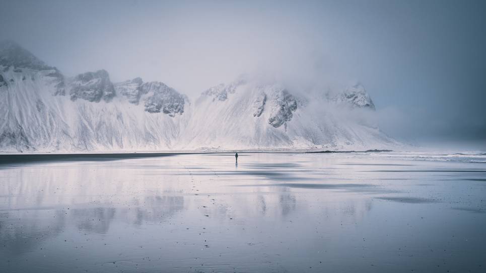 A Northern Lights Expedition – January 2028