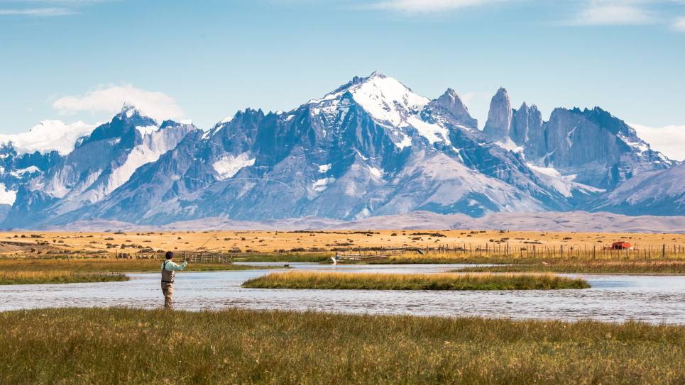 Patagonia Singular fly fishing