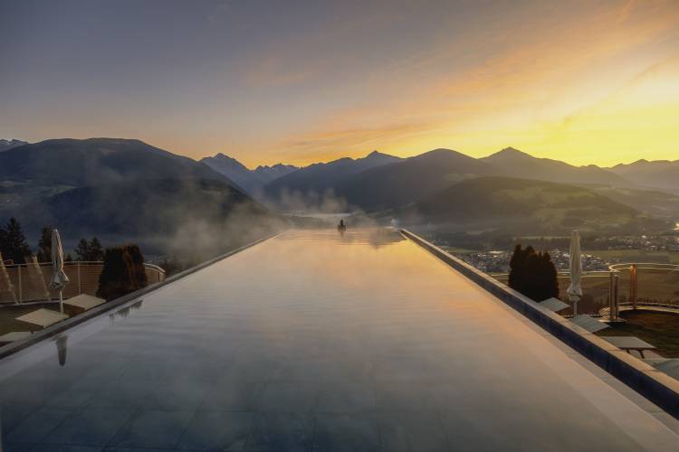 Where to Go in Spring: Inspiring Destinations to Plan for Next Year
