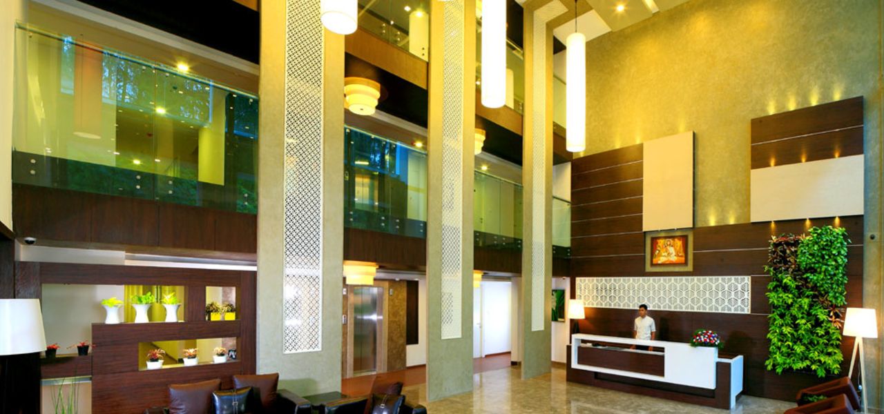 Kerala & the Tropical South