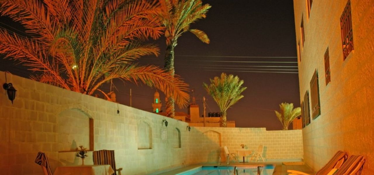 Petra & Wadi Rum Trek