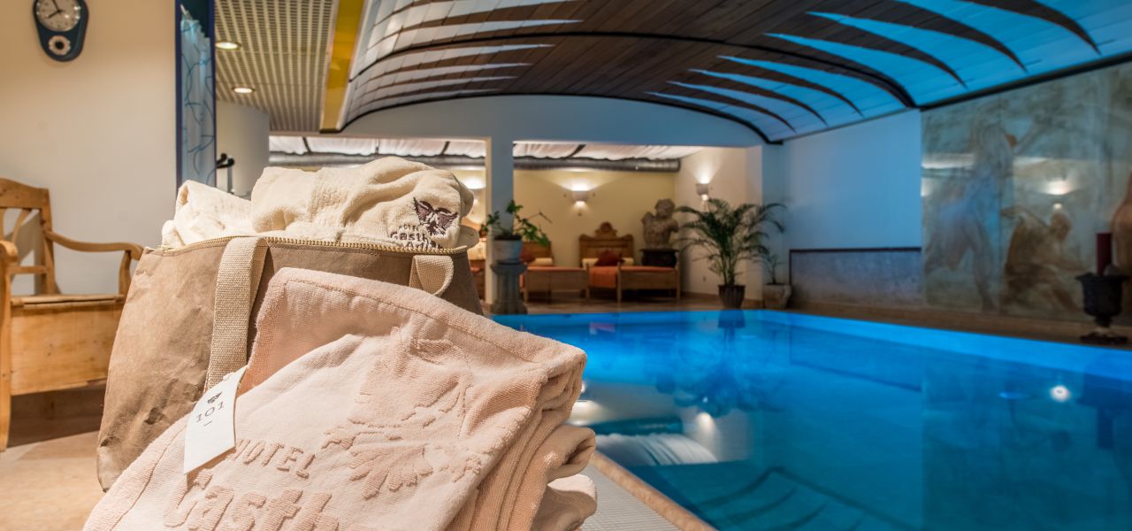 Classic Dolomites Hikes – Premium Adventure