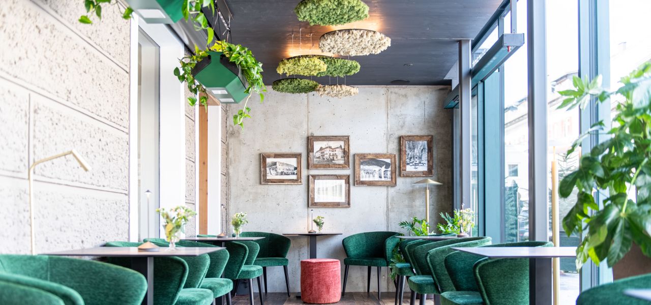 Classic Dolomites Hikes – Premium Adventure