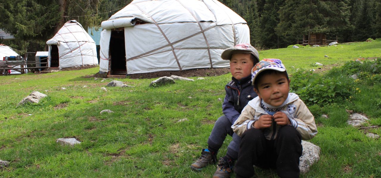 Djety Oguz yurt camp