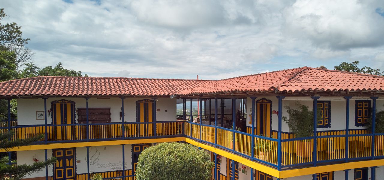 Colombia: Culture, Coffee & Caribbean