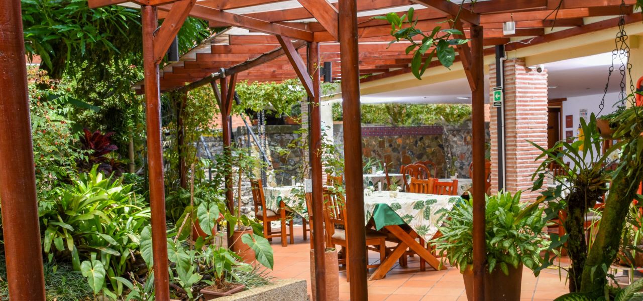 Colombia: Culture, Coffee & Caribbean