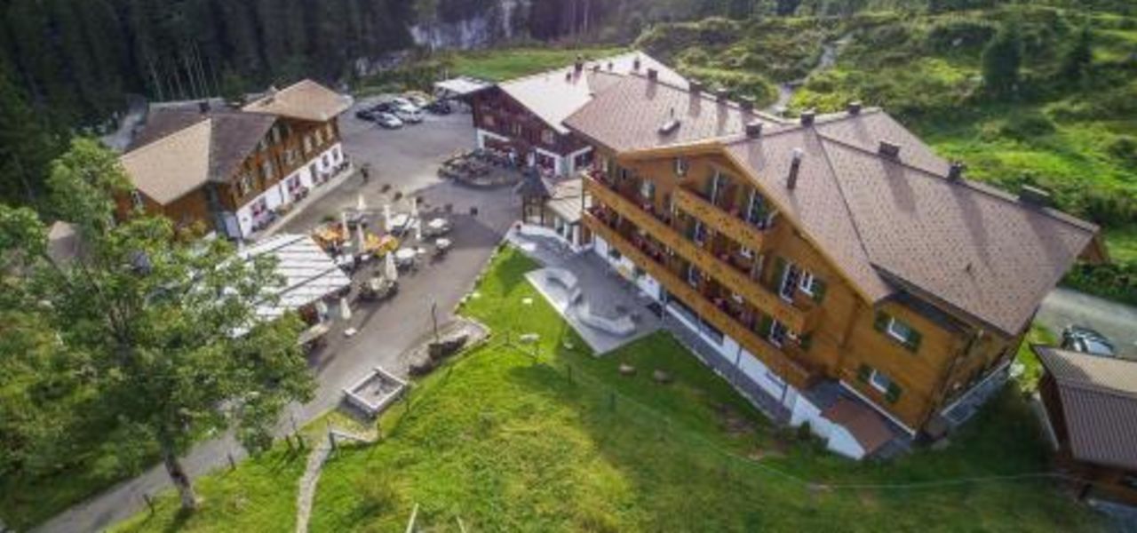 Walking the Bernese Highlights West