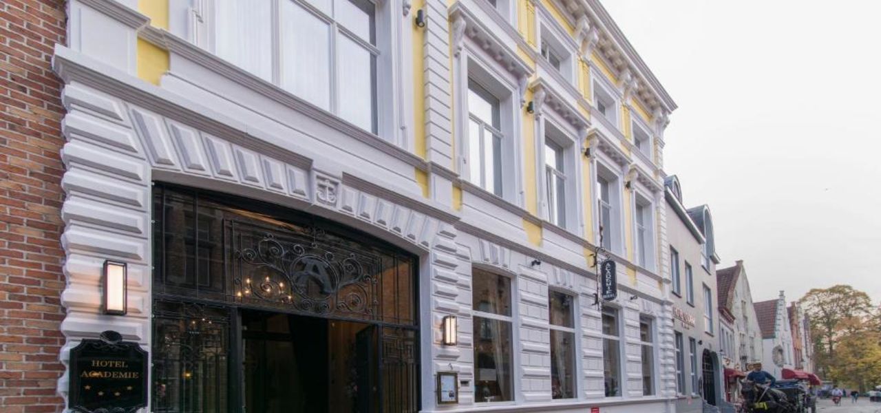 Cycling from Bruges to Amsterdam