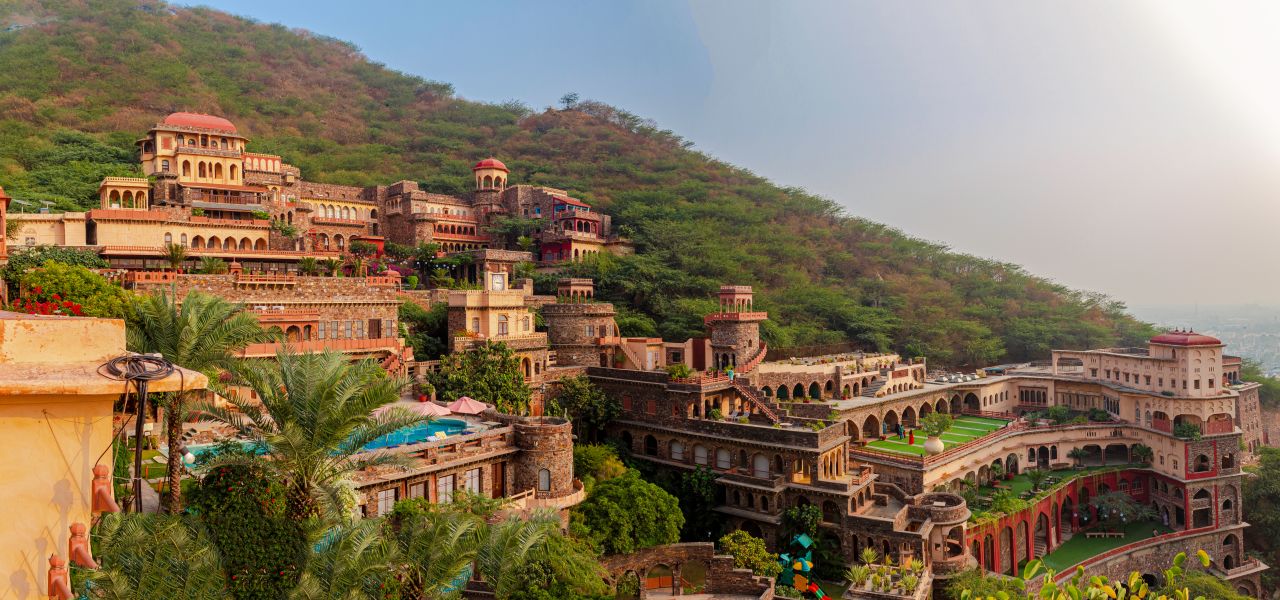 India’s North & South – Premium Adventure