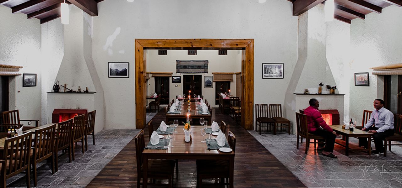 Annapurna to Chitwan: Walks & Wildlife