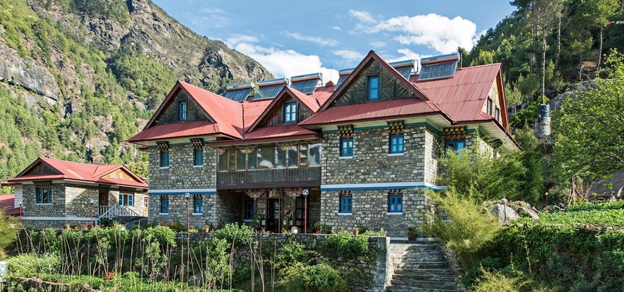 Everest Treks in Comfort