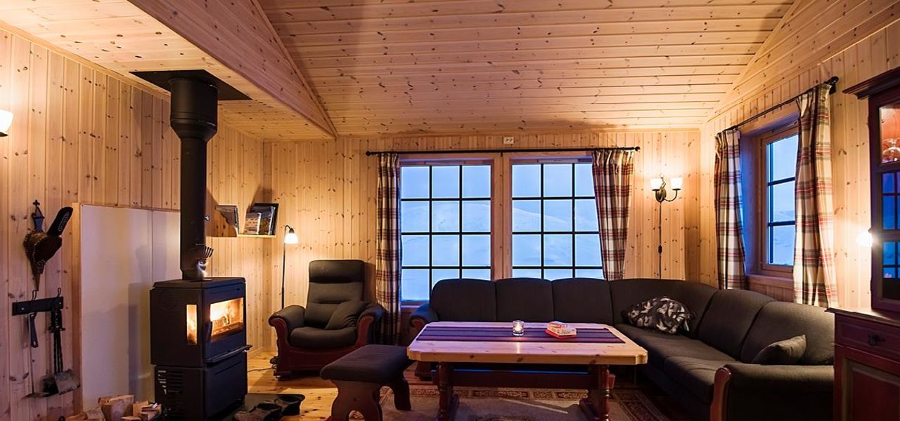 Svalbard Arctic Adventure – Sunny Winter