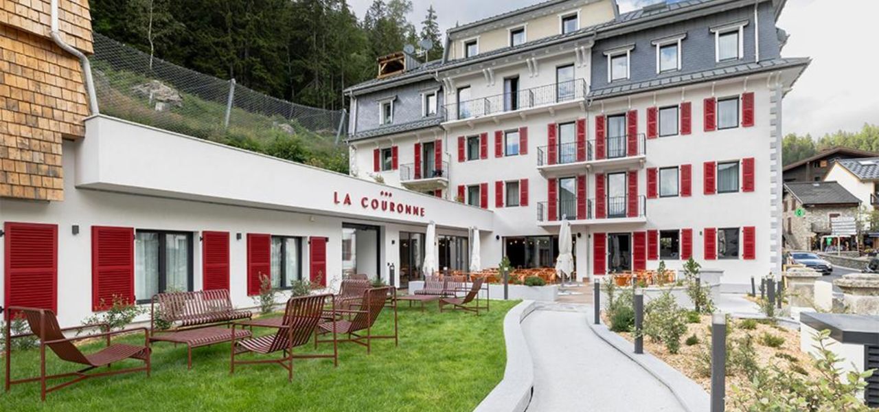 Tour du Mont Blanc Hotel Trek