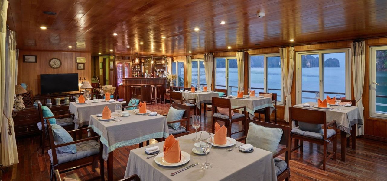 Vietnam & Angkor – Premium Adventure