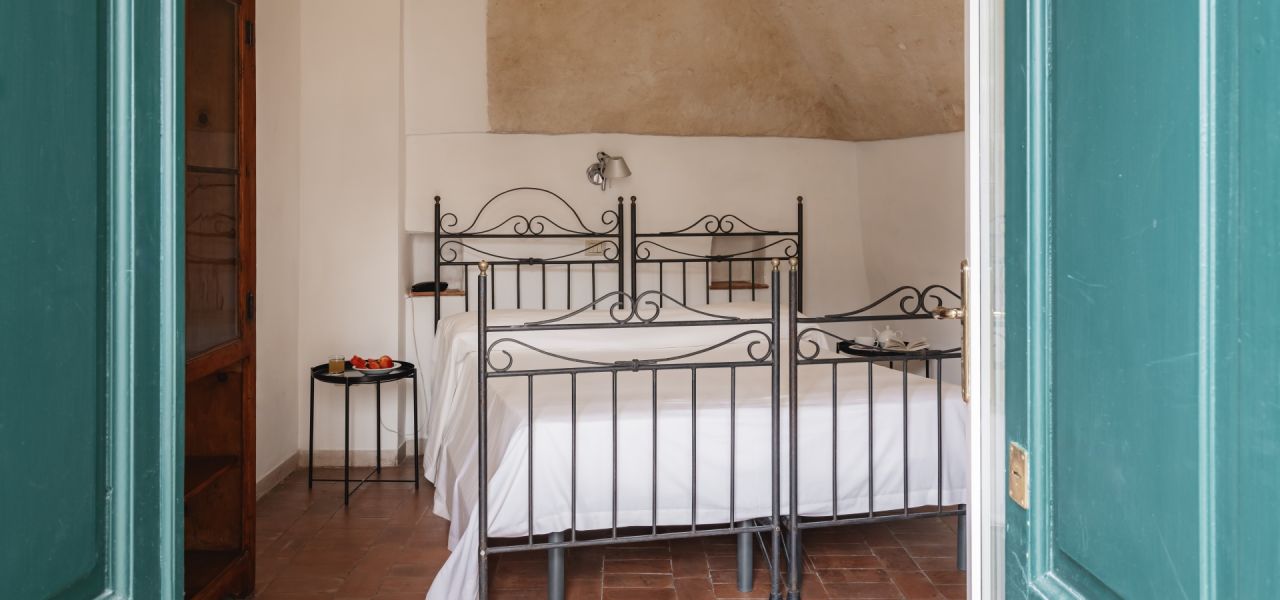 Walking in Puglia & Matera