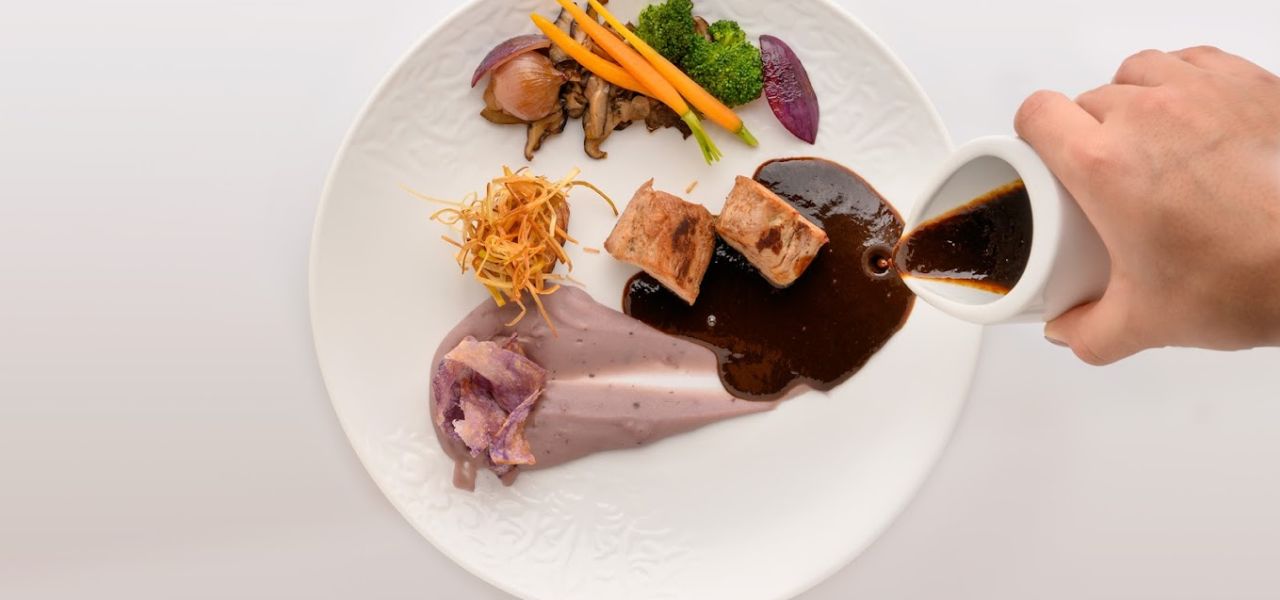 Signature Portugal | Among the Whitewashed Hills