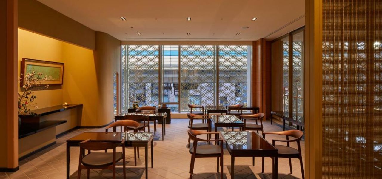 Signature Japan | Through Temples & Time