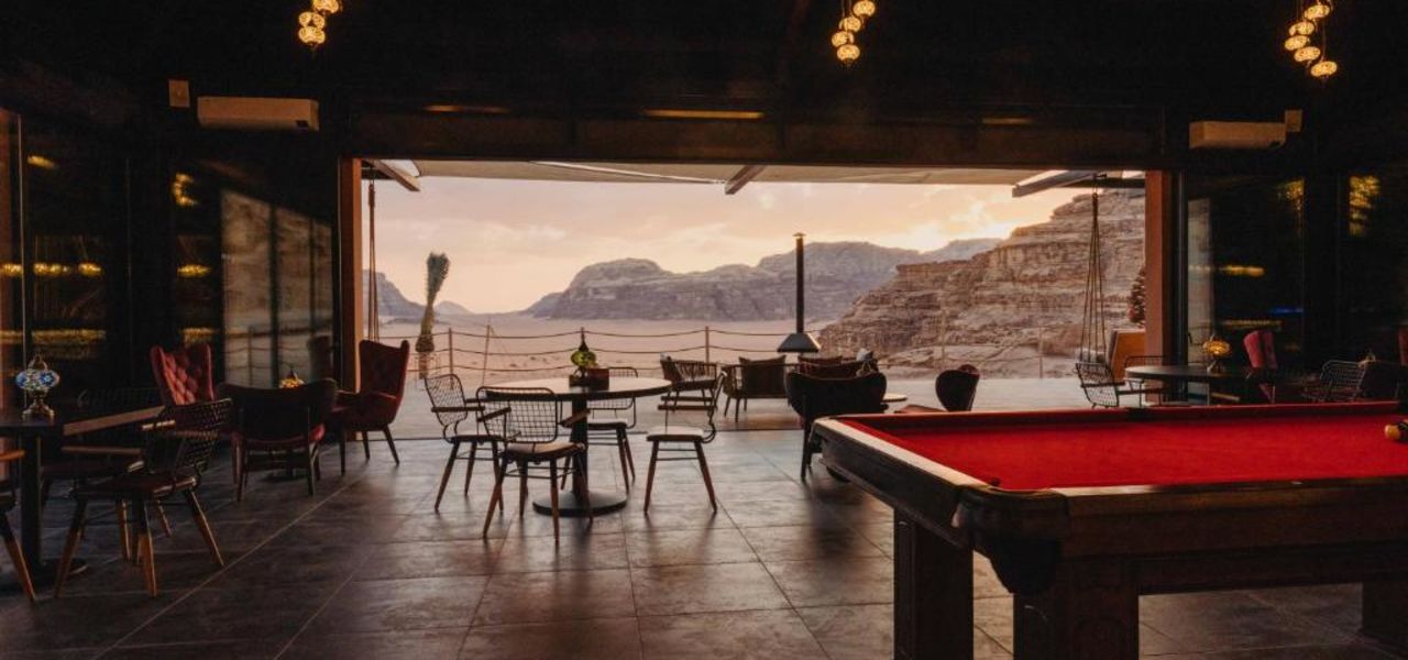 Signature Jordan | Stars and Desert Sands