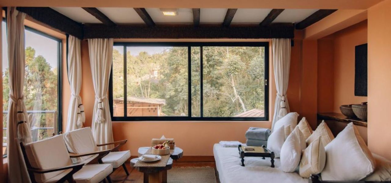 Signature Nepal & Bhutan | Peaks & Prayer Flags