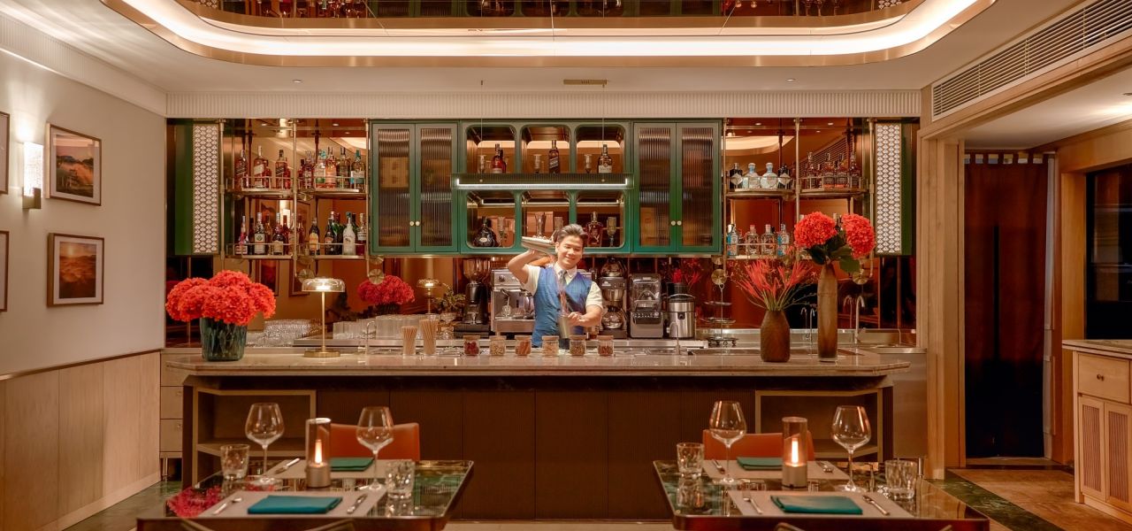 Signature Vietnam | In Fabric & Folklore